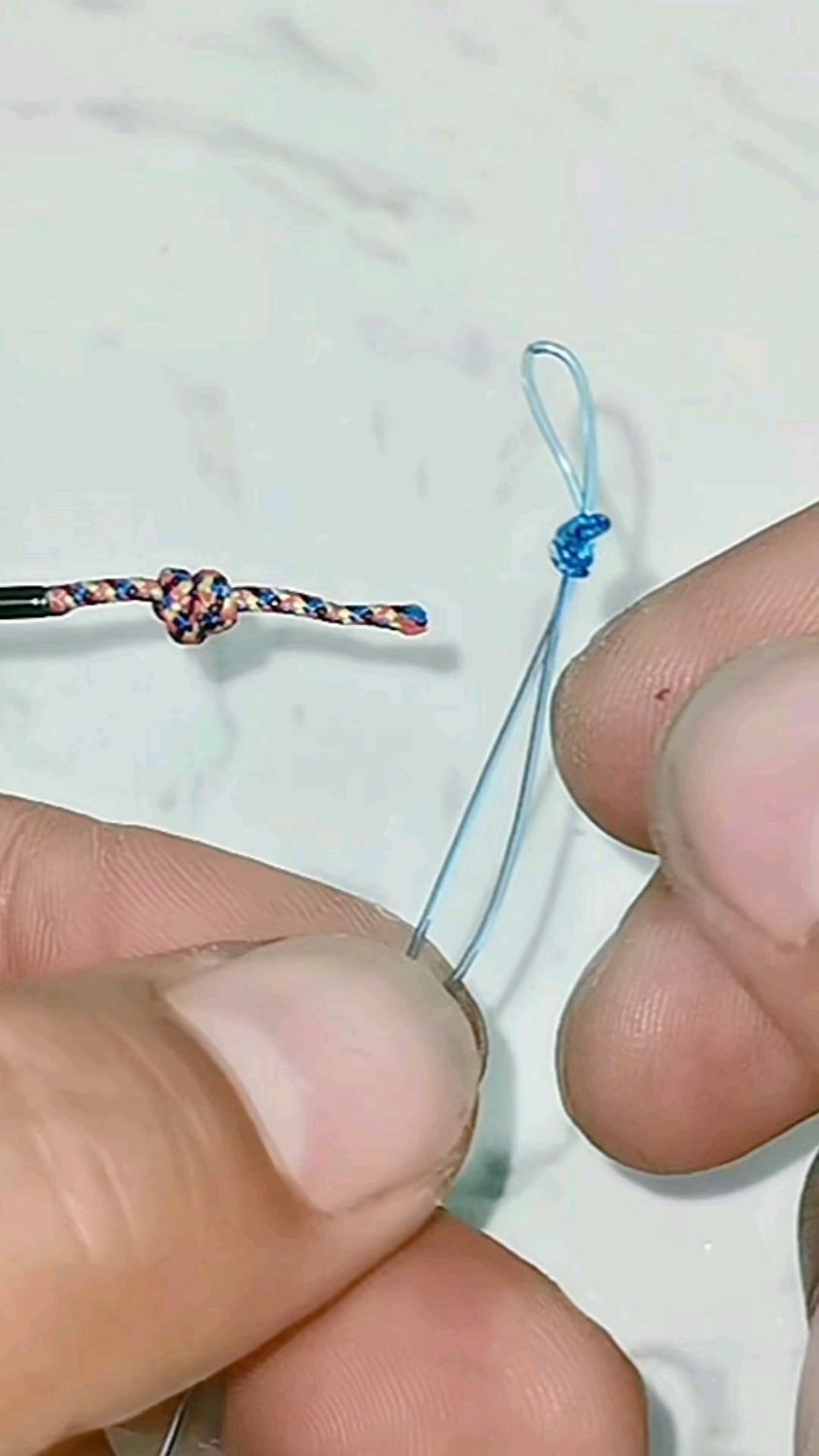 粗鱼线连接竿梢的参考,这样绑根本拉不脱!