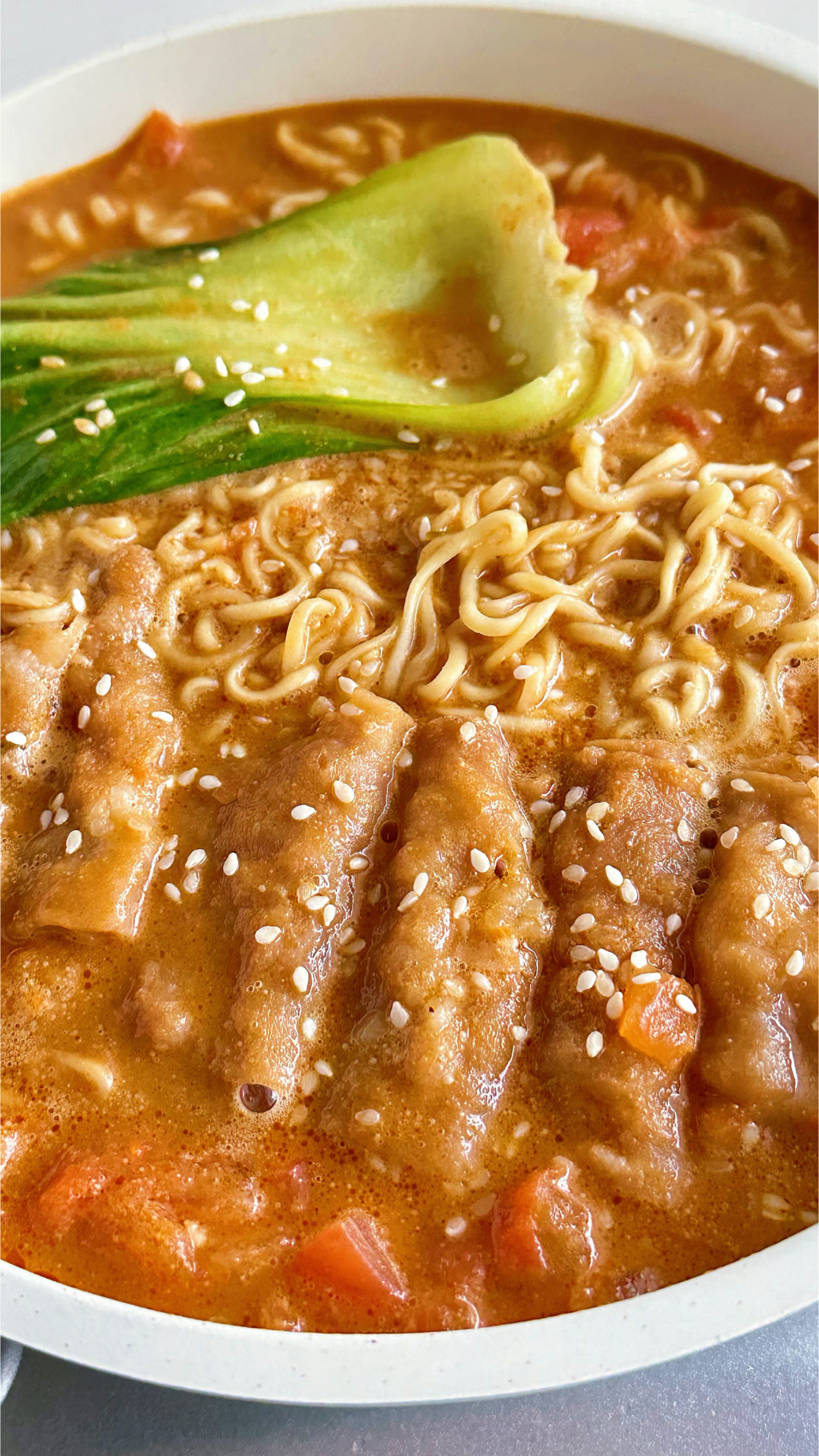 麻酱酸汤肥牛泡面