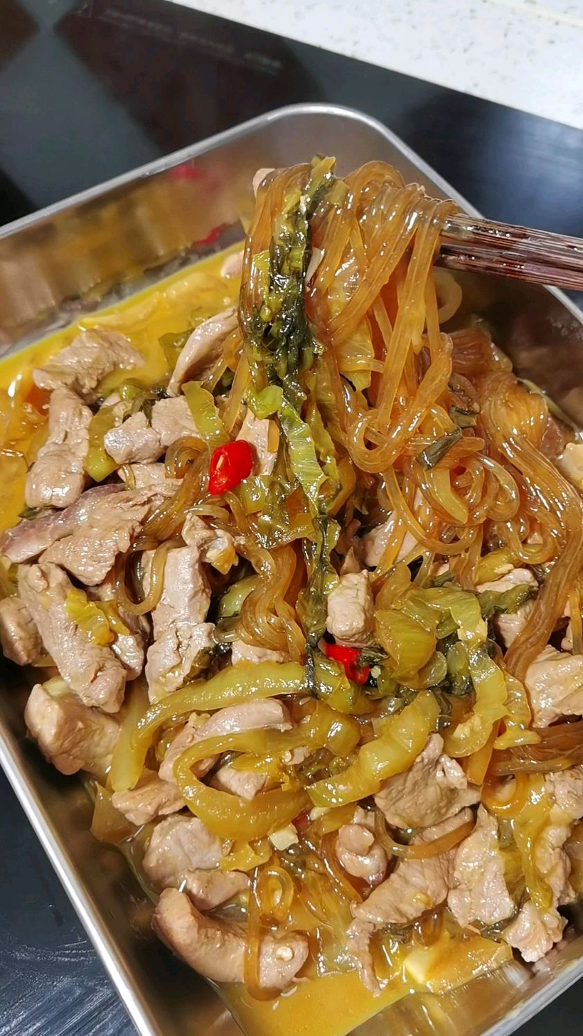 猪肉炖酸菜粉条 经典家常菜小菜 下酒又下饭