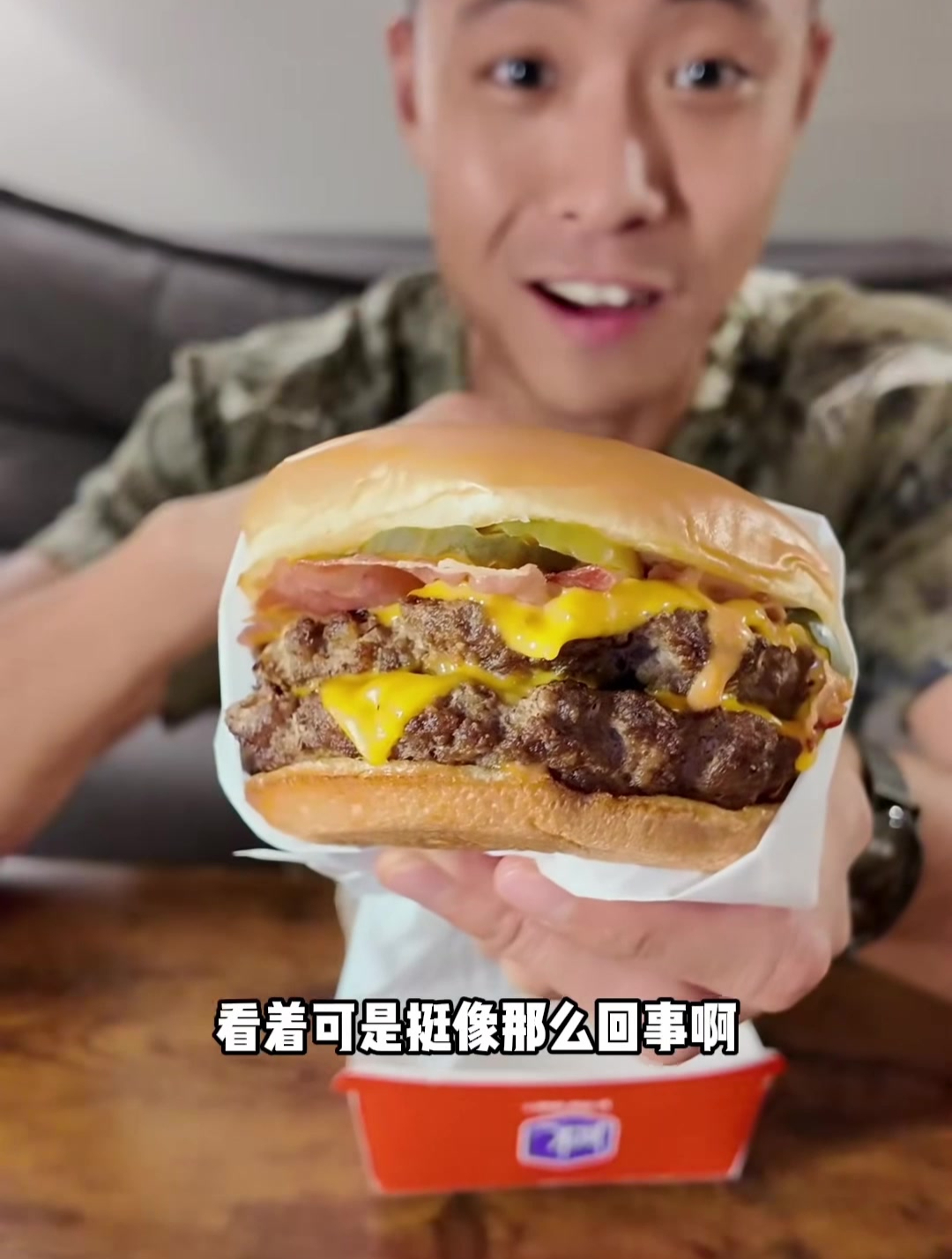 探索美国的廉价夜宵,看看深夜都能吃到什么?!