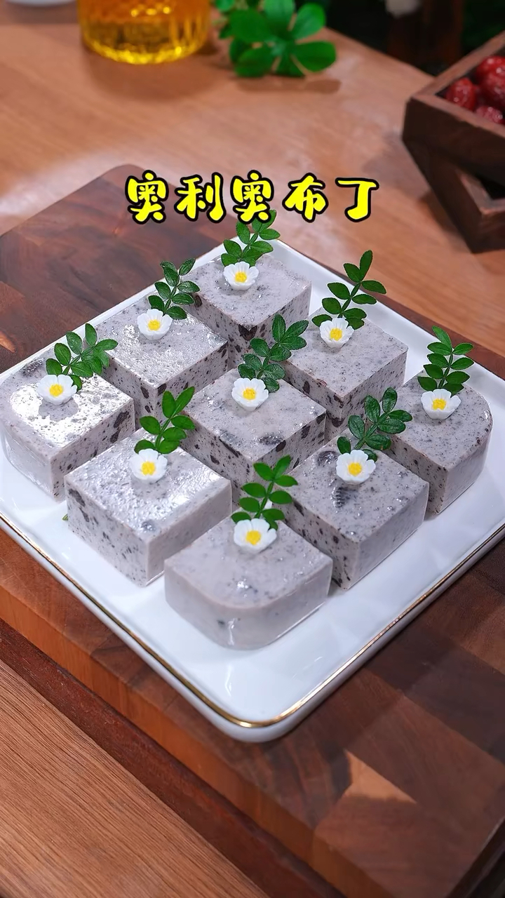 奥利奥的香甜与布丁的奶香相互交融,这组合绝了!