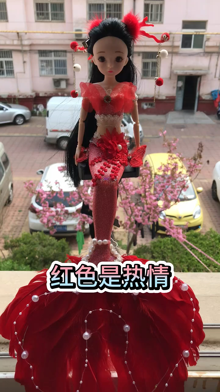 不同颜色美人鱼不同代表,红色是热情