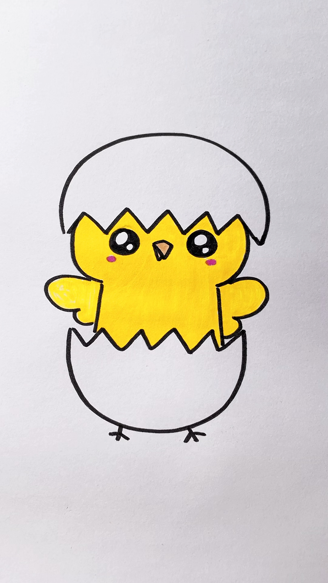 用两条锯齿线画刚出壳的小鸡