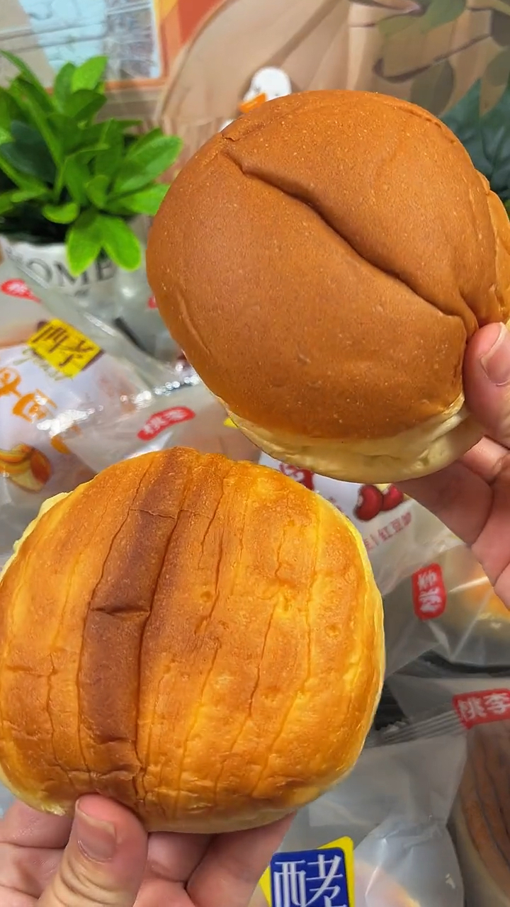 这个桃李酵母面包百吃不腻,你们一定要试试!