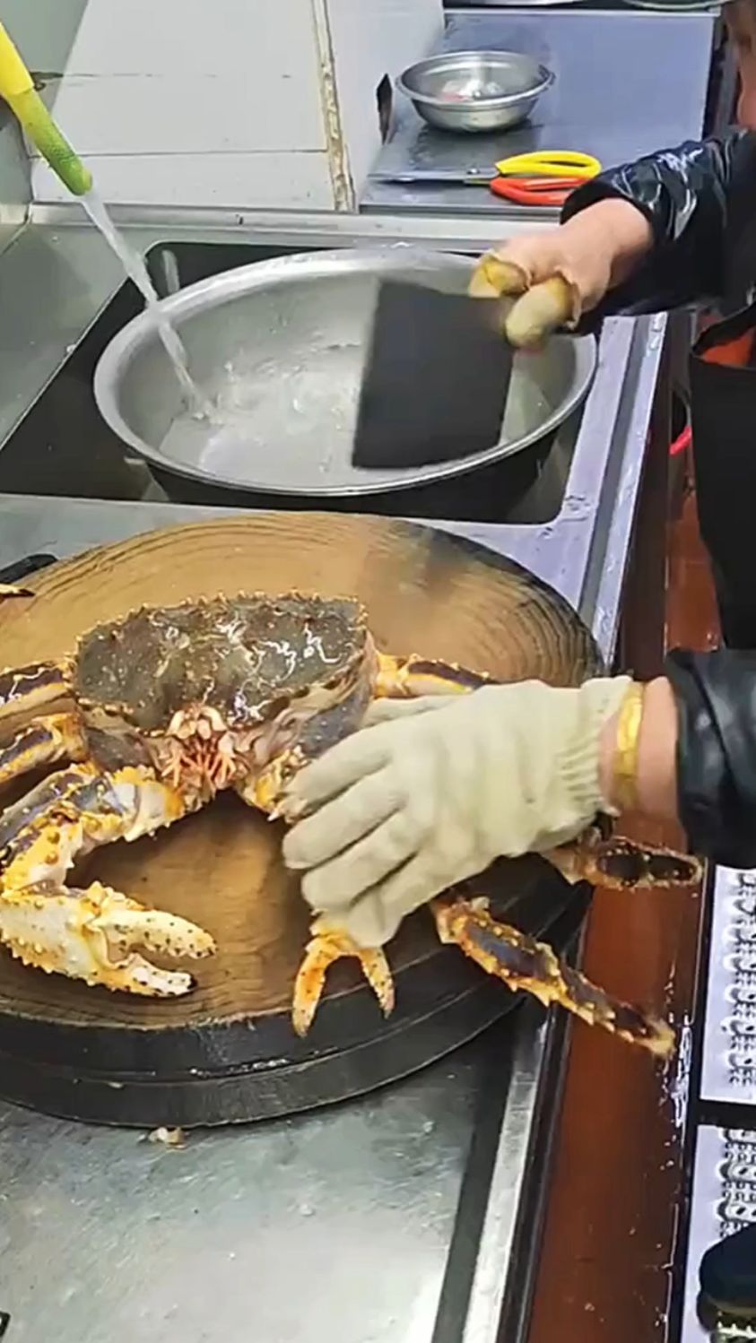 改刀面包蟹的做法。