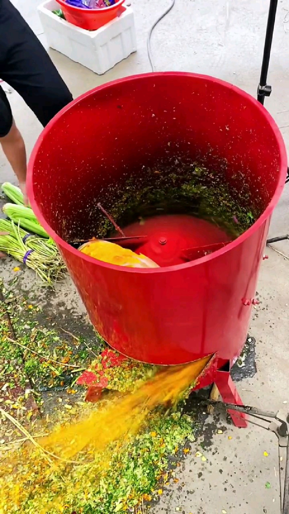 养殖鸡鸭鹅猪,瓜果蔬菜粉碎机,果蔬切丝机