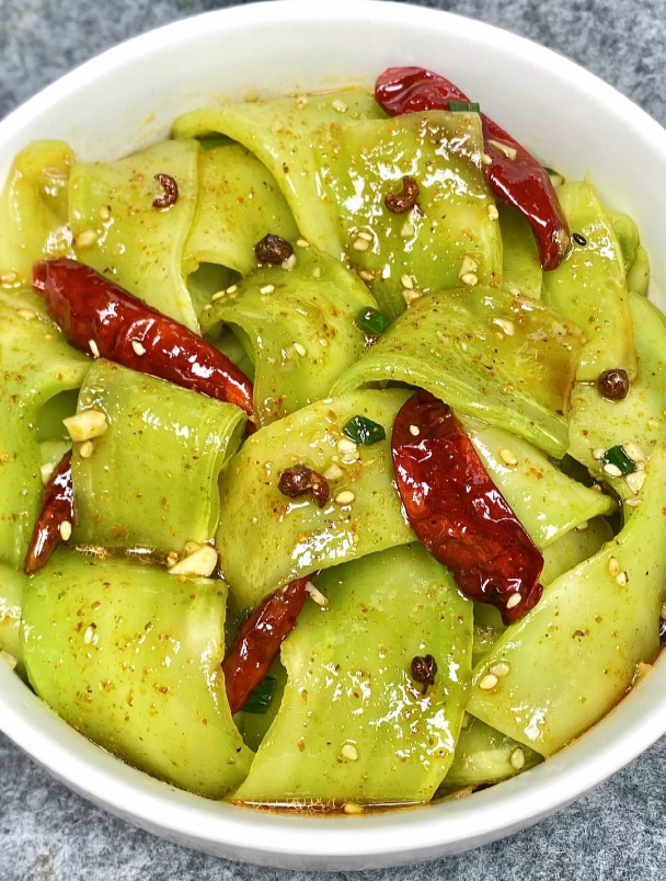 老年人要多吃碱性食物八道经典家常菜