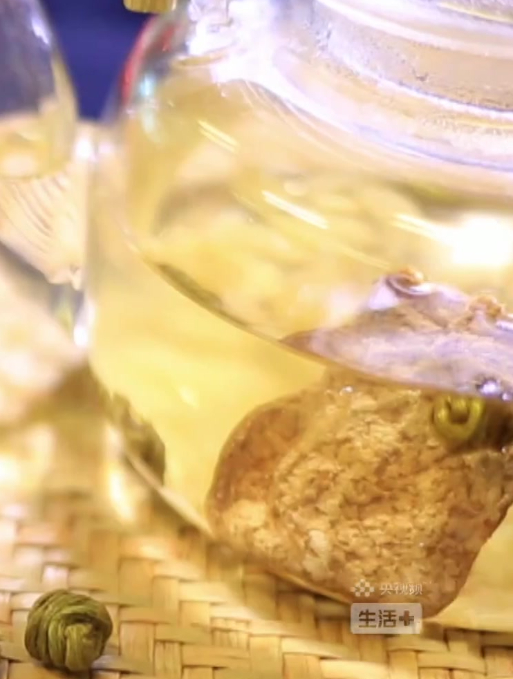 缓解处暑节气口干咽干的代茶饮,试试张忠德推荐的“石斛麦冬陈皮饮”