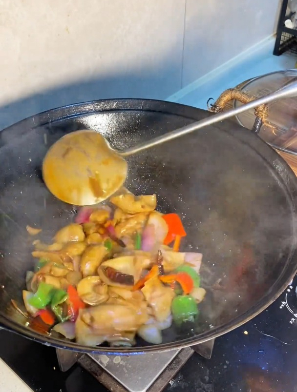 谁能拒绝早餐店麻酱肉烧饼,在家就能做,酥脆掉渣,太好吃了
