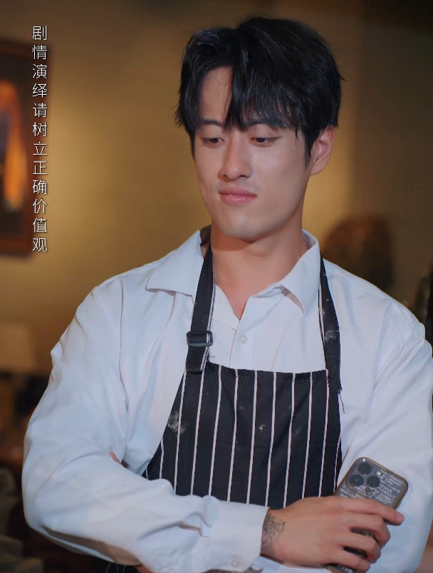 暑假工爆奶茶店黑幕,爆单果茶竟如此“脏”食品卫生安全不容忽视