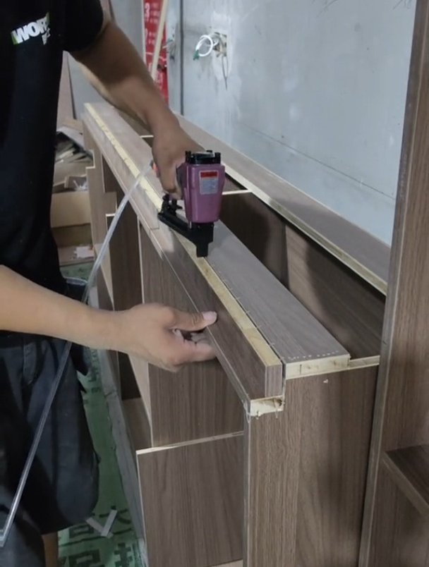 木工现场免拉手最快制作及安装制作过程