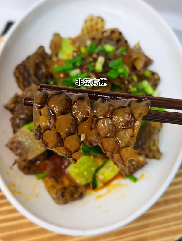 凉拌鱼皮,香辣脆爽下酒又下饭