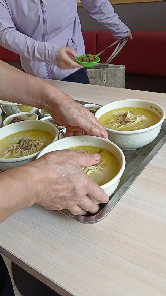 宝应氾水长鱼面,地方特色餐饮美食