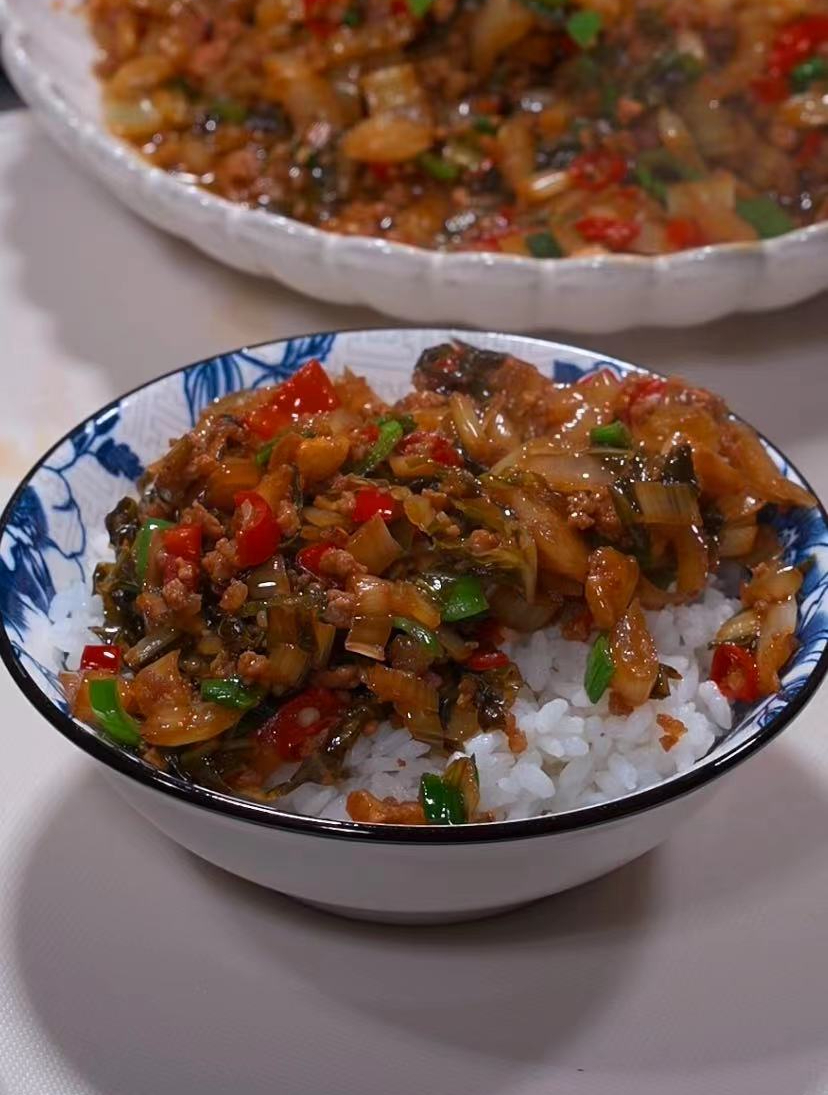 腌菜炒肉末的详细做法
