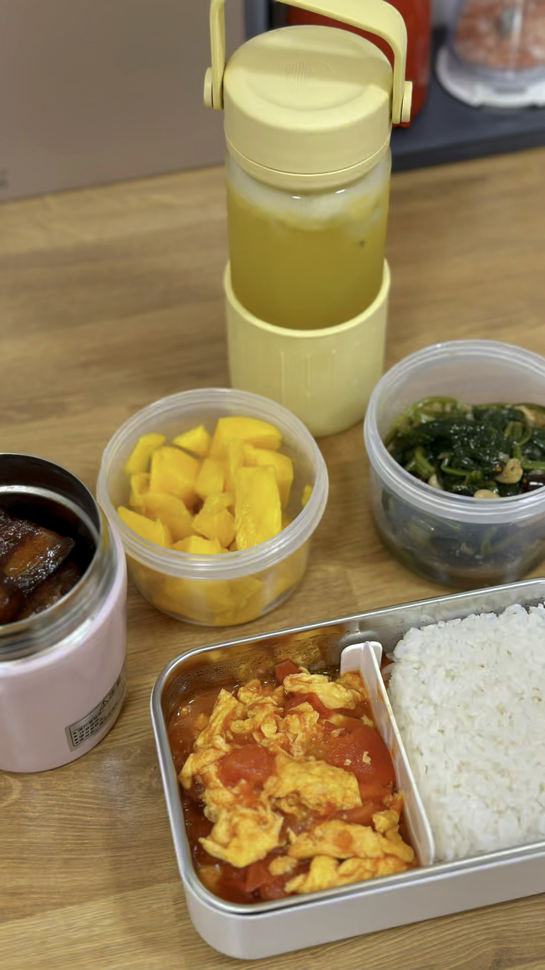 小学生午餐便当|中午11:50去学校给儿子送饭