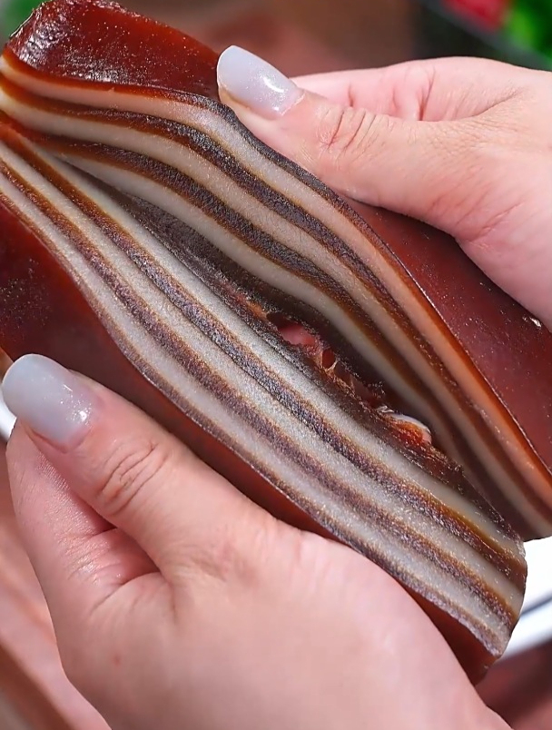 多吃红枣好处多多,广东妈妈都会做的红枣千层糕