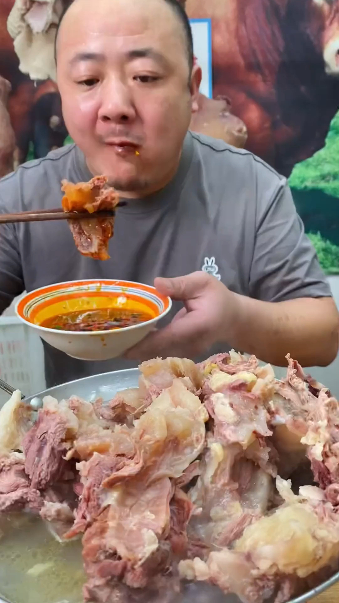 青椒牛肉丝、牛肉打火锅、卤牛肉,拿回家想怎么吃就怎么吃