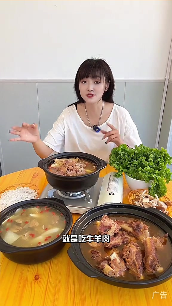 大同大西北牛羊肉火锅想吃好的牛羊肉可以来这边尝一尝