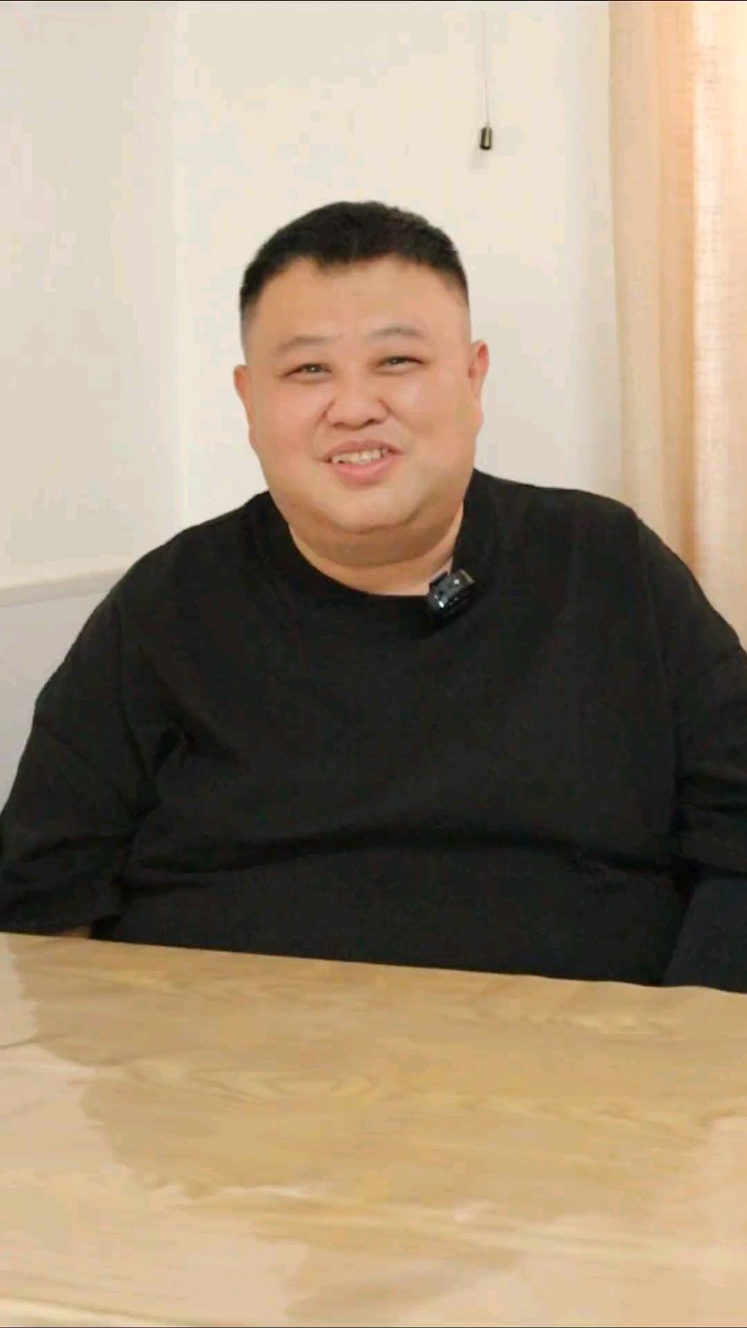 看看北京的老胡同 吃吃卤煮和烤串都是回忆