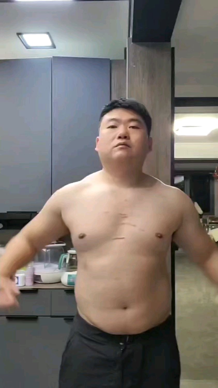 胖子逆袭成肌肉男太励志了