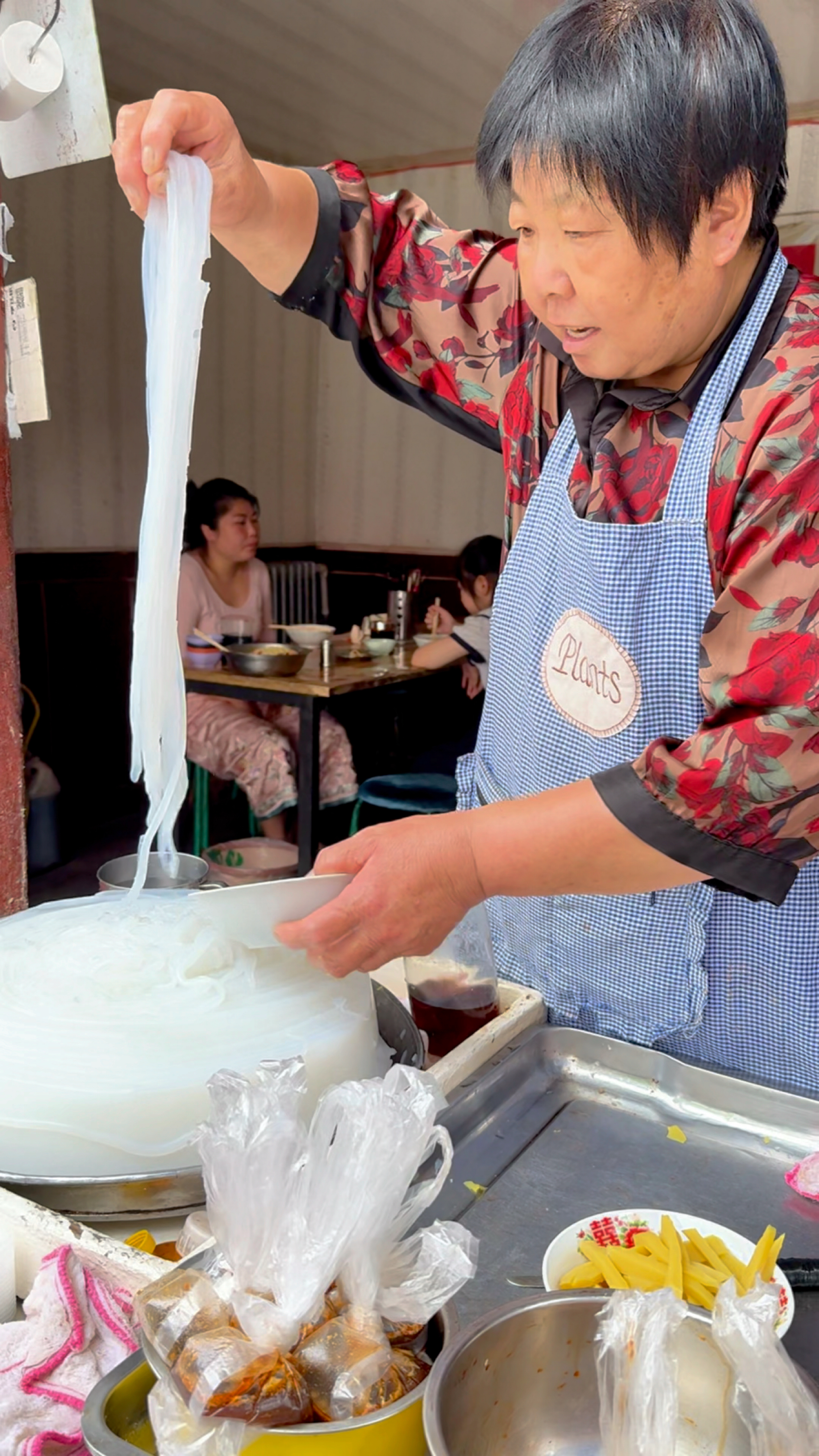 全国各地都知道山西有刀削面,但是苦荞碗托就不一定知道了?