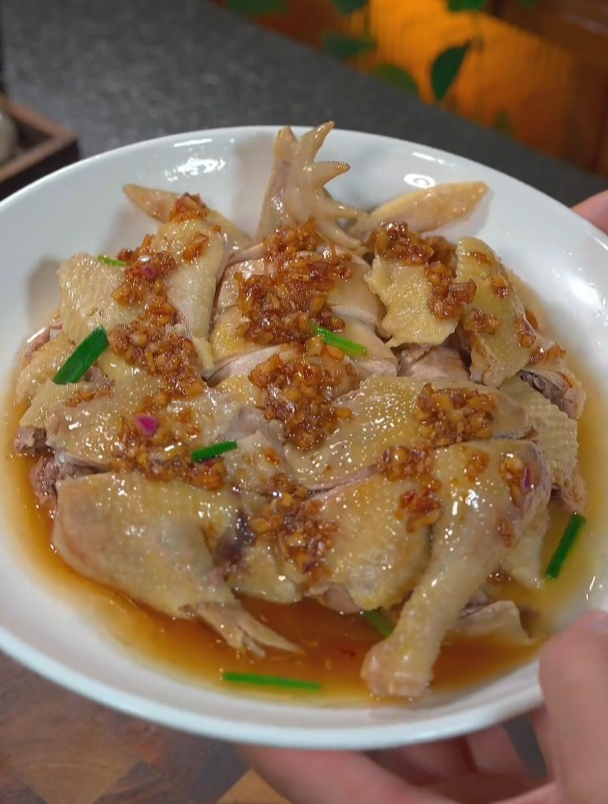 鸡肉好吃的做法,鸡汤还能煮鸡汤面,营养又美味