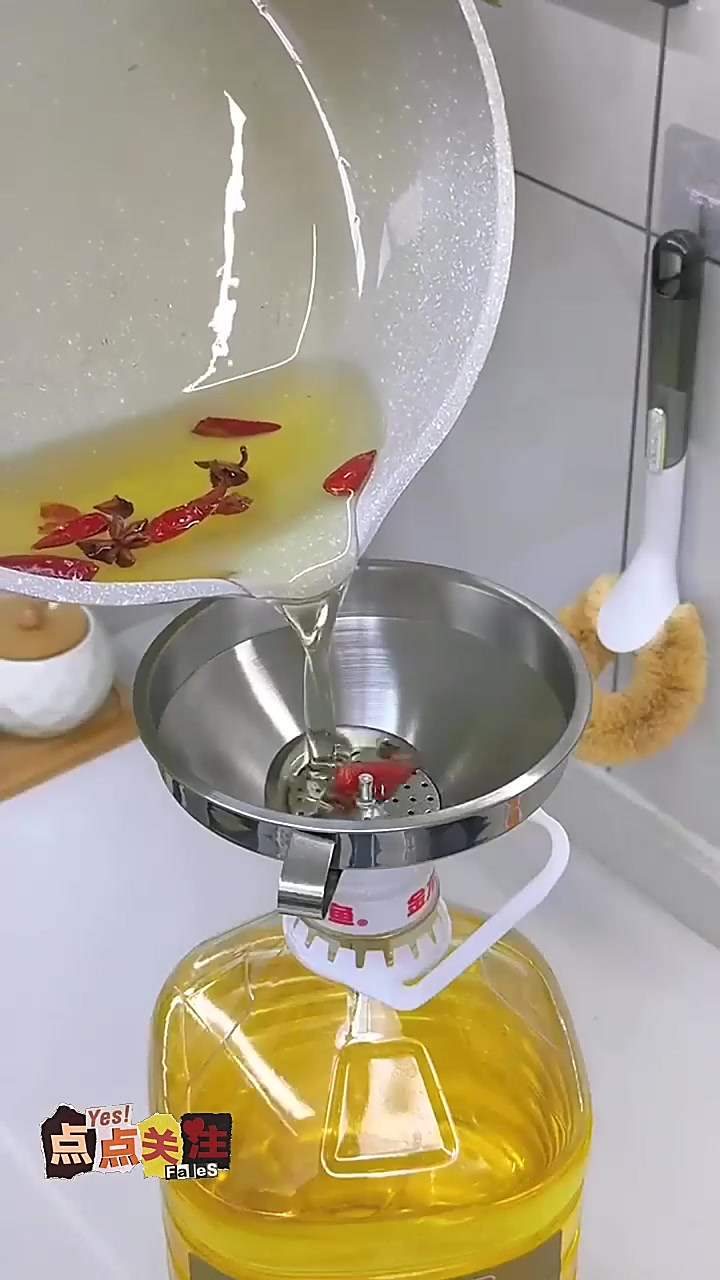 精致生活从厨房开始,不锈钢漏斗是你明智的选择