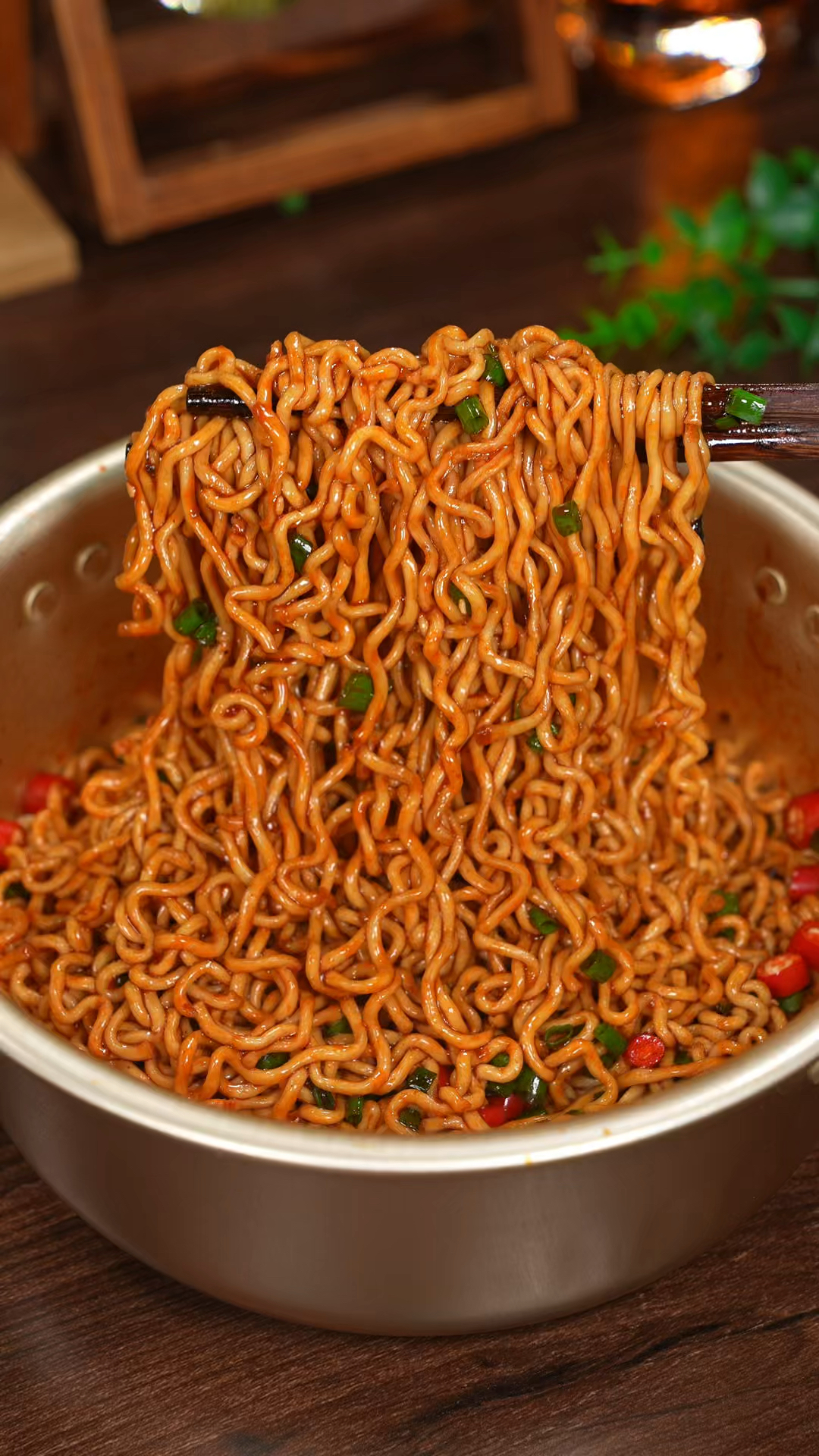 国货之光白象火鸡面,真的太香了!