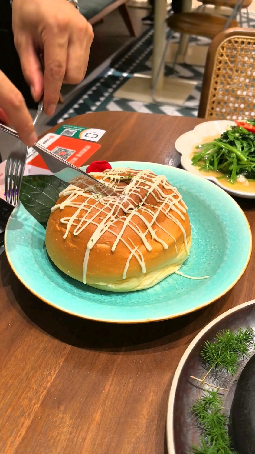 好好吃的泰国料理啊!奶油咖喱面包鸡!
