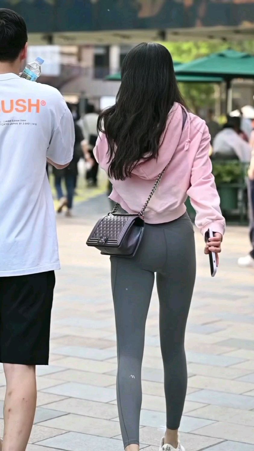 鲨鱼裤,没有好身材不敢尝试