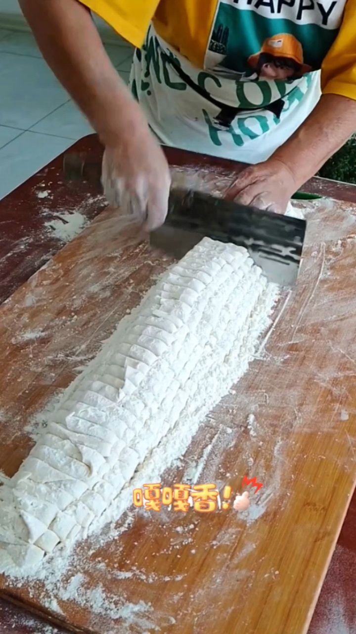 制作好吃美味的手擀面