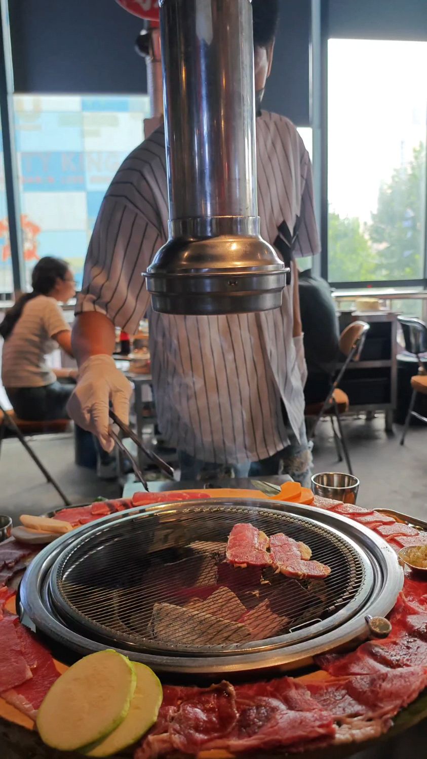国庆前夕,我们来到泰州来虎肉食者烤肉店品尝烤肉,味道好极了