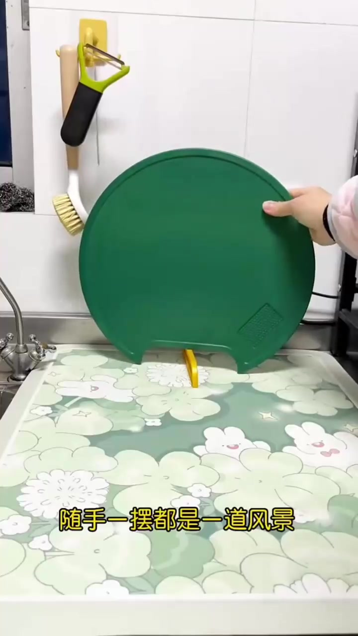 实在好用的PE切菜板,厨房利器让人爱不释手