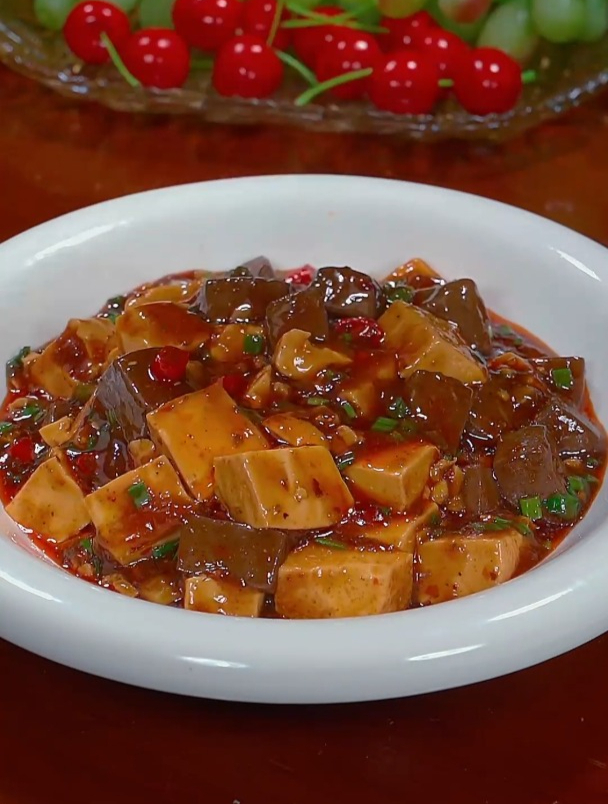 好吃又下饭的麻婆鸭血豆腐,吃饭没胃口的时候,可以试试这道菜