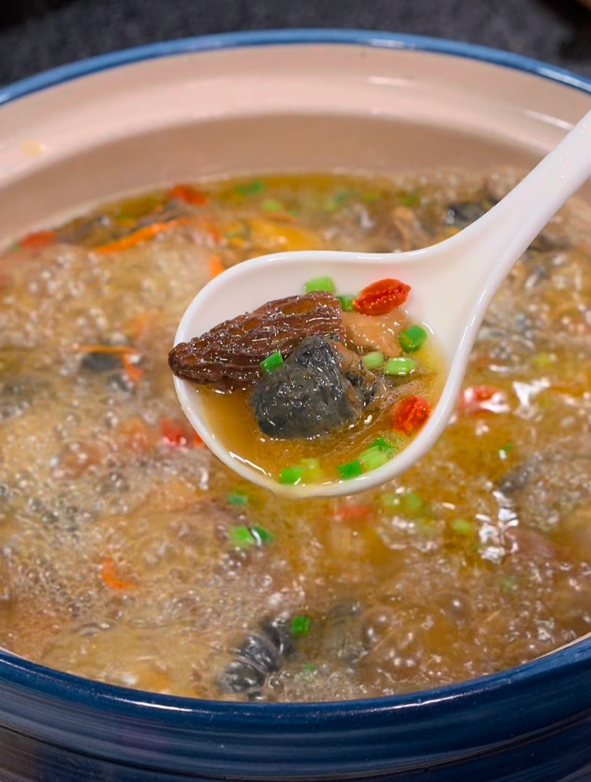 乌鸡菌菇汤的详细做法