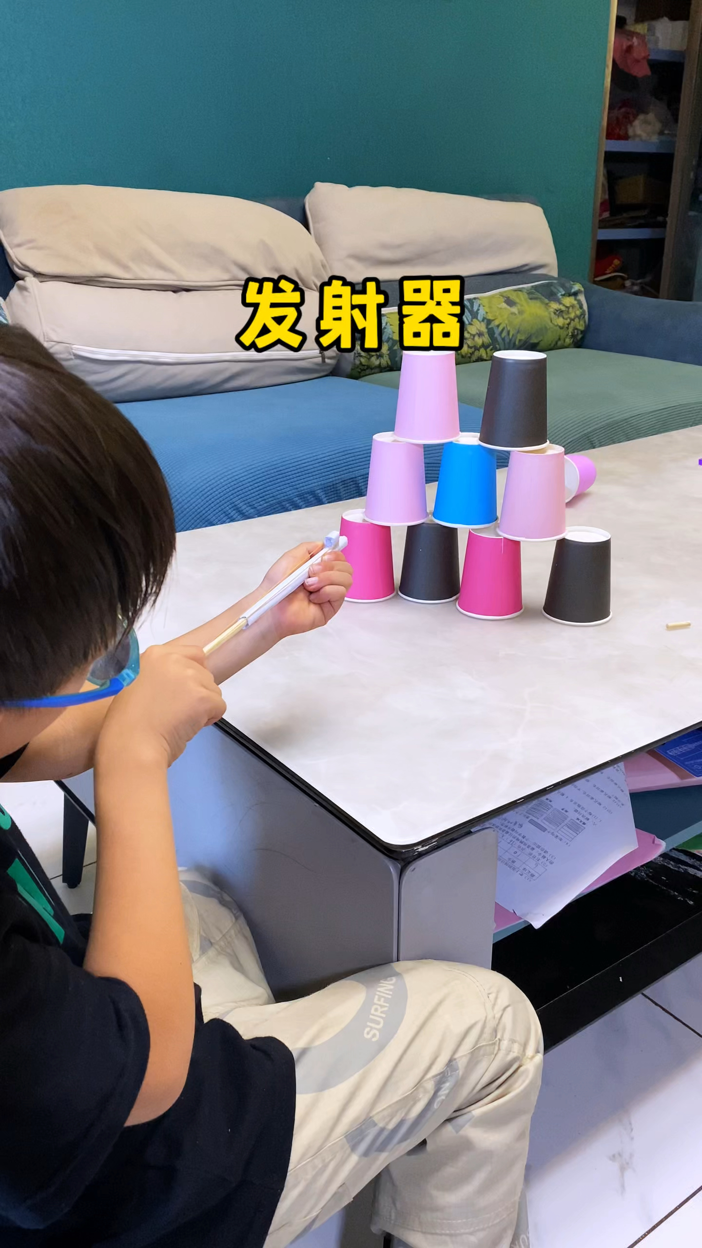 自制折纸发射器,简单又好玩#手工diy #亲子日常 #折纸手工