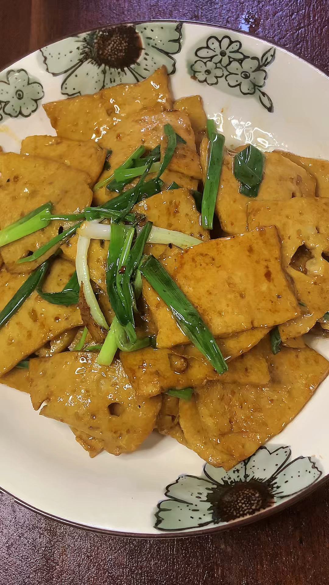潮汕人家爱吃的香葱炒猪肉饼,下粥又送饭,真的绝了!