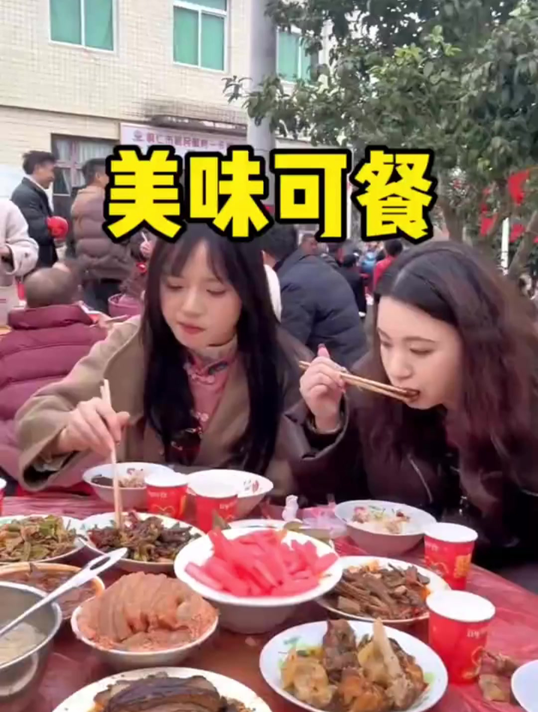 这一桌子的好菜,我都不知道如何下筷子了