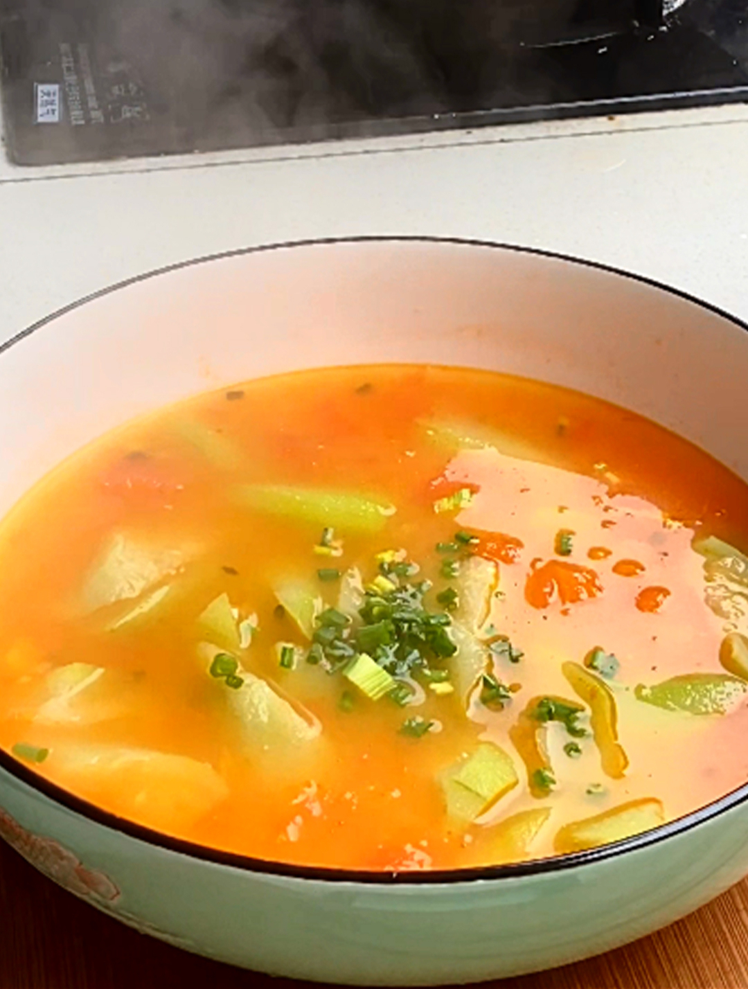 番茄和丝瓜居然还能这样吃,开胃又下饭