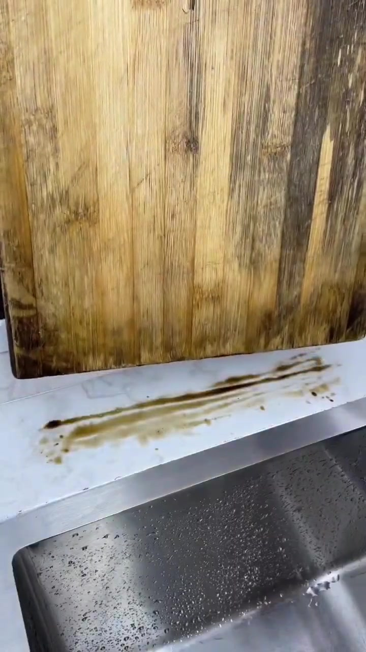 特厚设计,稳固支撑,这个不锈钢菜板架真好用