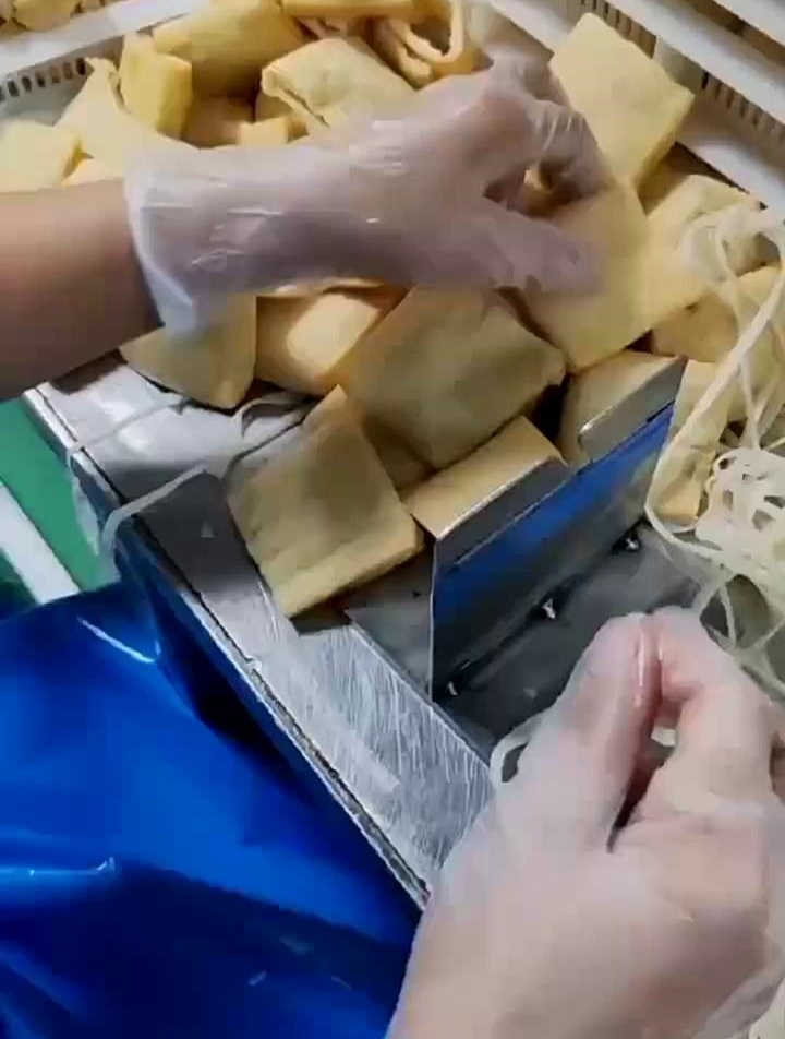 纯手工制作蟹黄鱼籽福袋