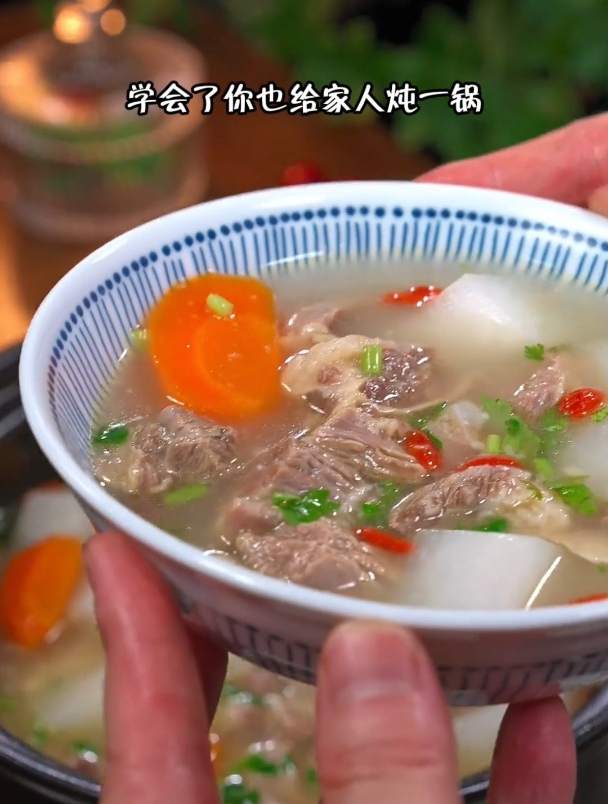 天气冷了,来一锅萝卜炖牛肉,真的太好喝