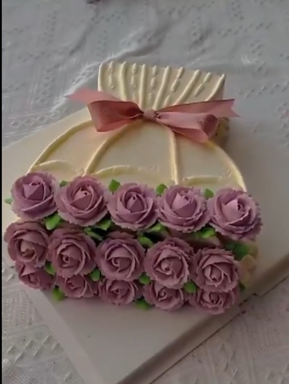 鲜花花束生日蛋糕,如何制作鲜花花束