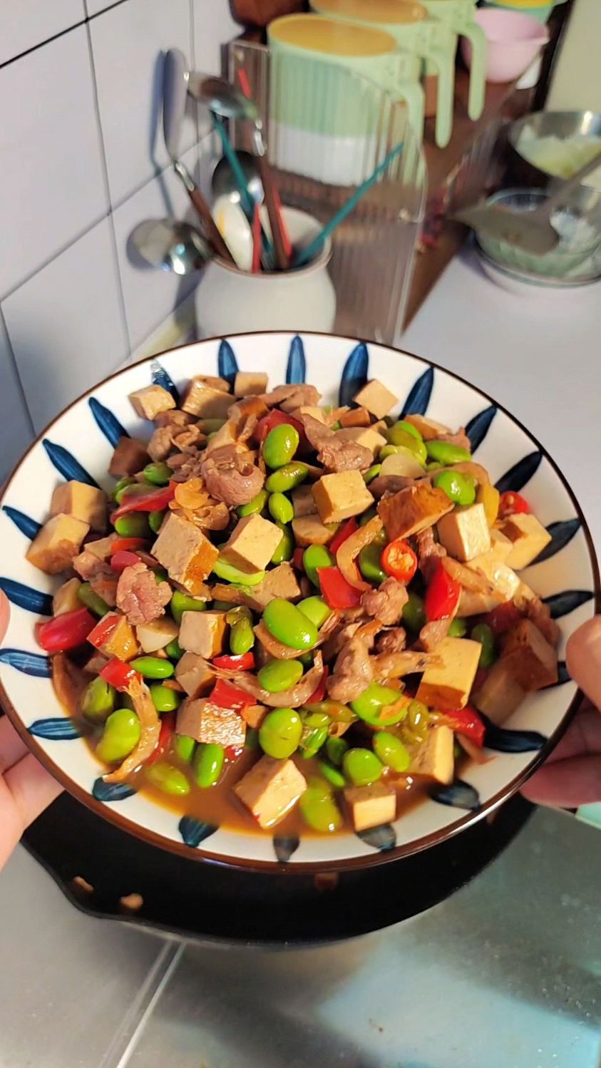 今日午餐 做菜我是认真的 今日菜单:毛豆杂酱+清炒冬瓜