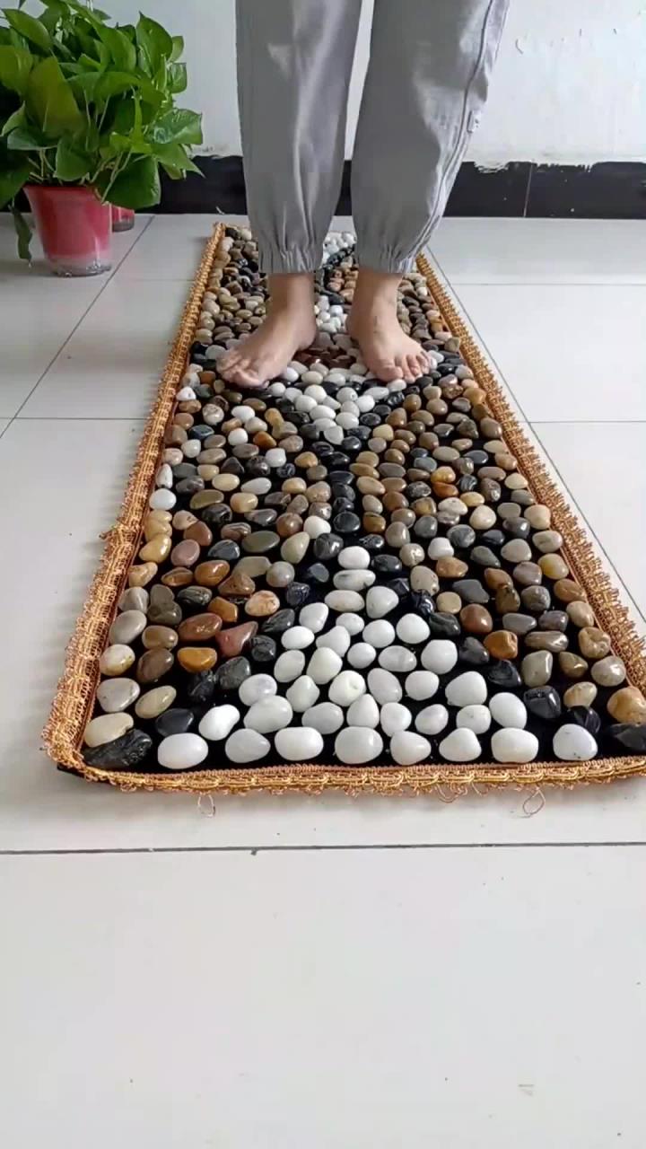 义乌奇才新作品:“鹅卵石按摩垫”,走按轻松,睡眠更好