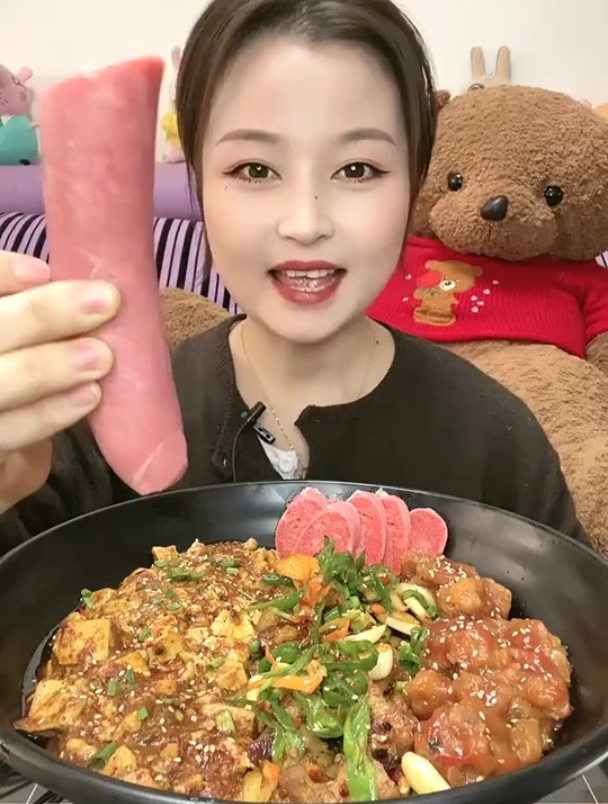 美食吃播:麻婆豆腐盖浇饭