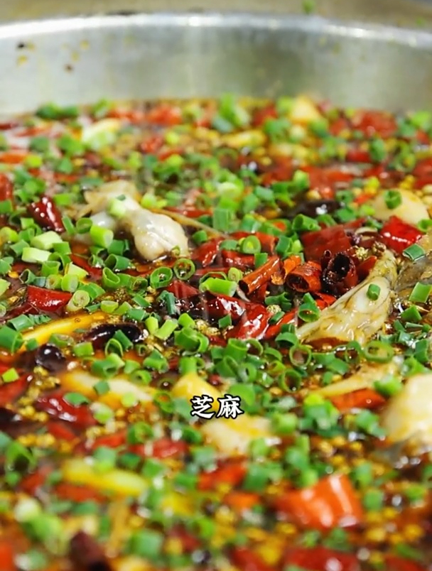 火遍重庆的美蛙鱼火锅,在家也能轻松吃到,味道不比外面馆子差!
