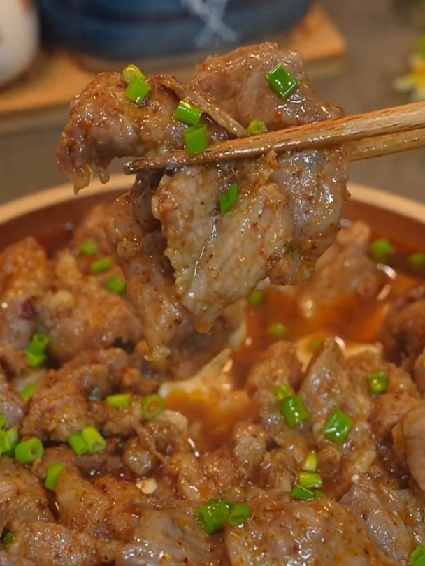 妈妈的拿手好菜豆腐蒸肉片,每周我都要吃上几次,营养下饭