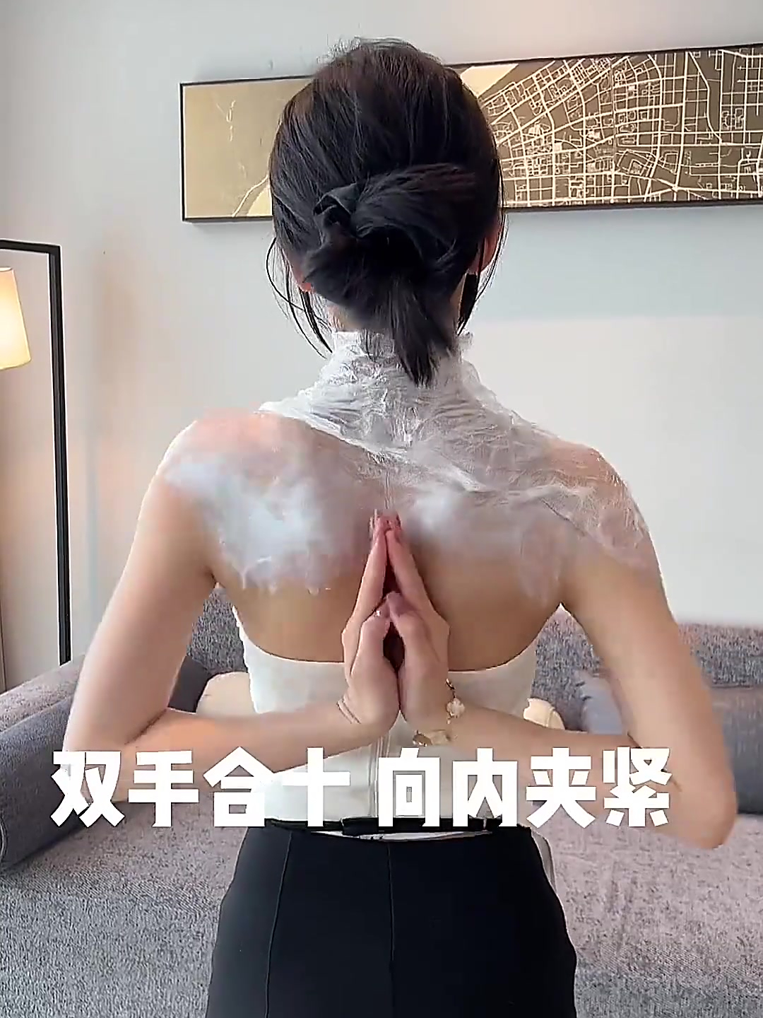 整理了几个普通女生也能养成天鹅颈的小方法!先天不够后天来凑!