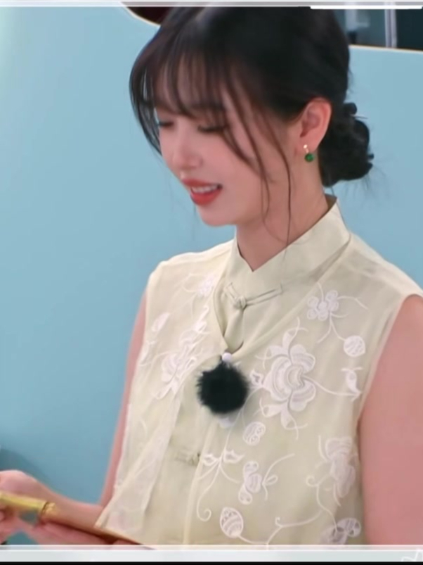 虞书欣全英文推荐点单,又美又聪明,怎么这么全能丨中餐厅8